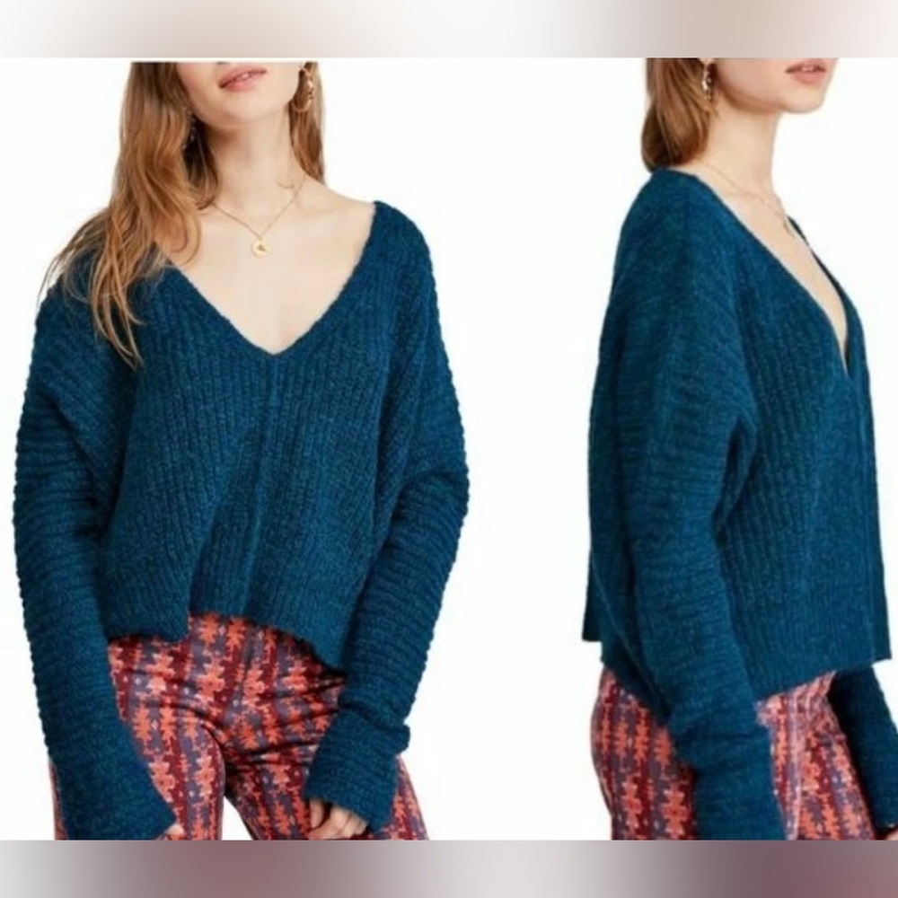 NWT Free People Moonbeam V Neck Sweater Dream Lagoon S